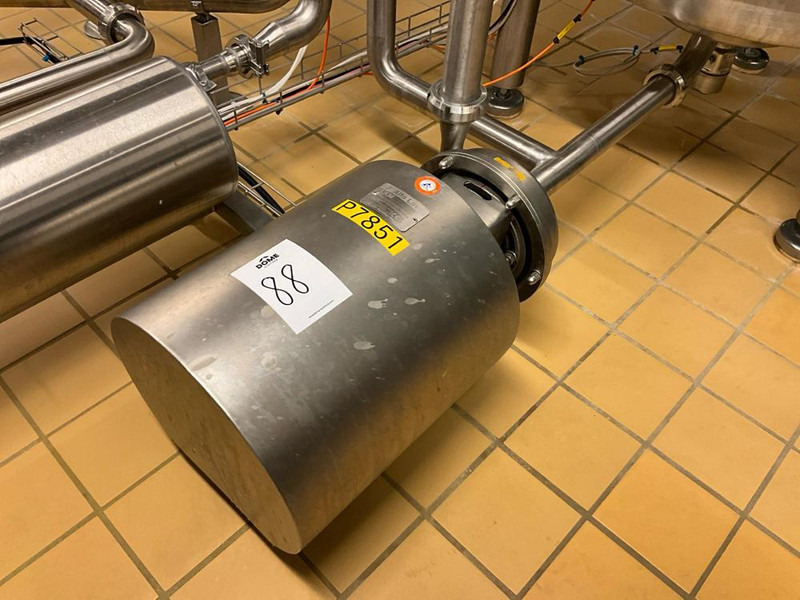 Alfa Romeo Laval - Compresor de aire: foto 2 Alfa Romeo Laval - Compresor de aire: foto 2