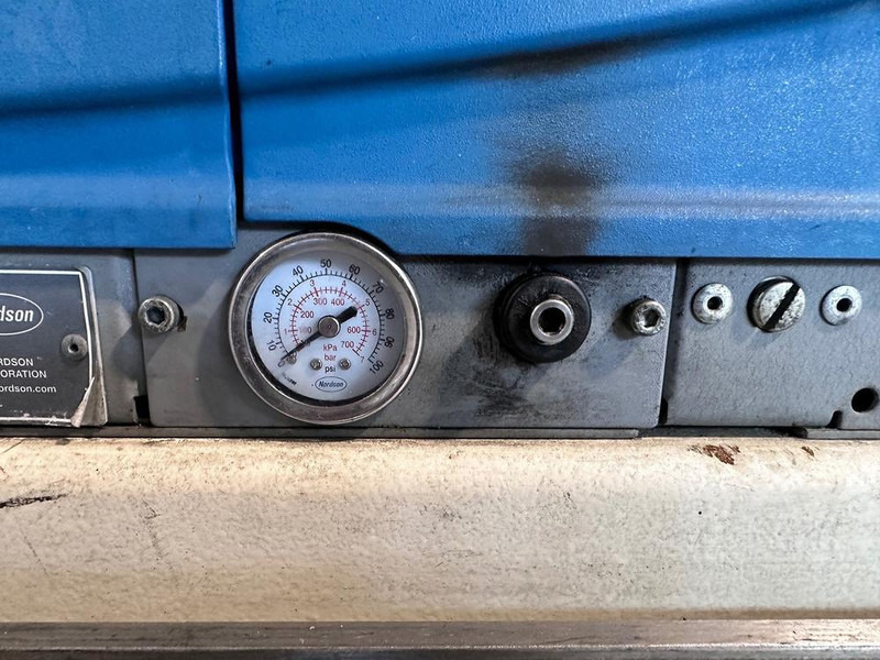 Nordson PROBLUE 4 - Maquinaria de alimentación: foto 5 Nordson PROBLUE 4 - Maquinaria de alimentación: foto 5