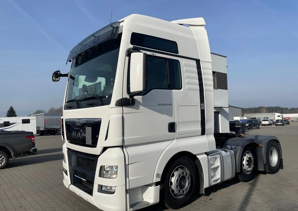 MAN TGX XXL 26.440 PUSCHER / 3 OSIE / 6x2 - Cabeza tractora: foto 2 MAN TGX XXL 26.440 PUSCHER / 3 OSIE / 6x2 - Cabeza tractora: foto 2