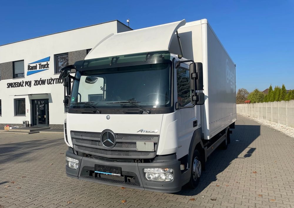Mercedes-Benz ATEGO 816,ładowność 3,1 tony! - Camión caja cerrada: foto 1 Mercedes-Benz ATEGO 816,ładowność 3,1 tony! - Camión caja cerrada: foto 1
