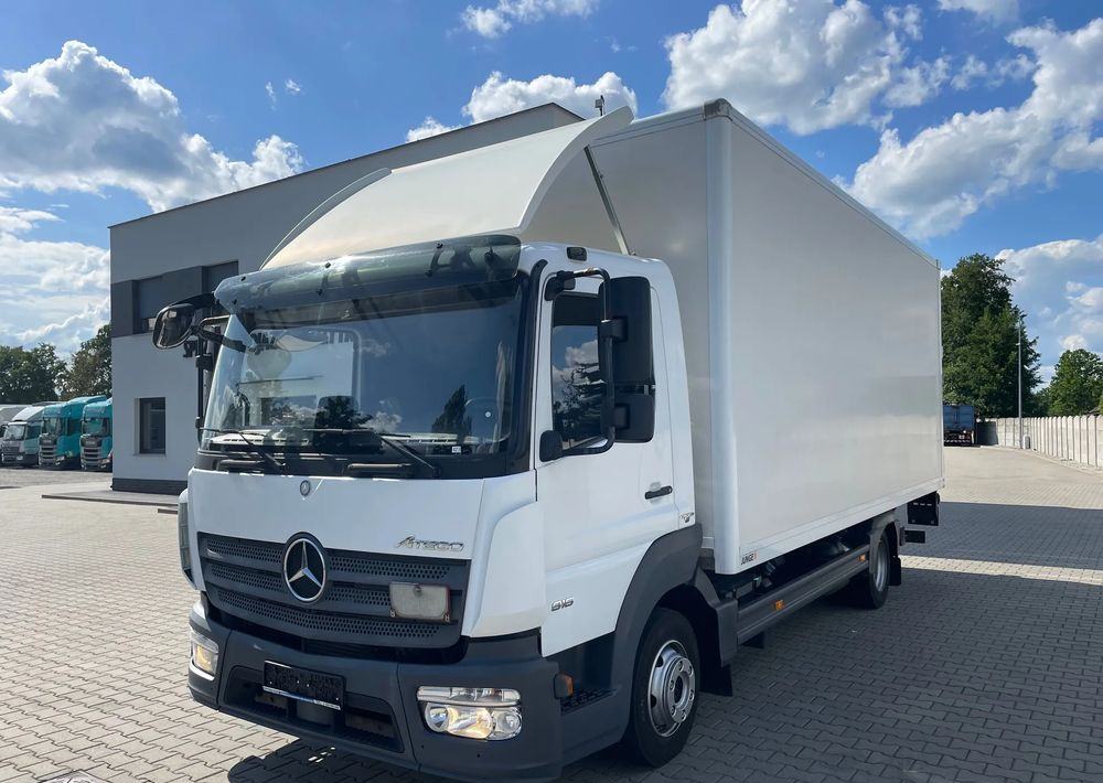 Mercedes-Benz ATEGO 816 ,ładowność 3,1 tony! - Camión caja cerrada: foto 2 Mercedes-Benz ATEGO 816 ,ładowność 3,1 tony! - Camión caja cerrada: foto 2
