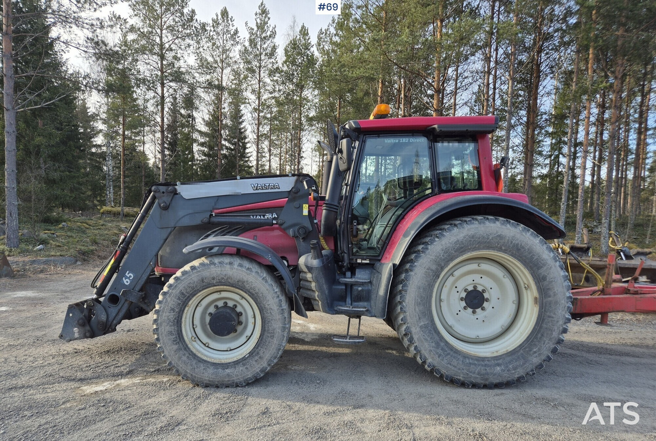 Valtra T182 - Tractor: foto 3 Valtra T182 - Tractor: foto 3