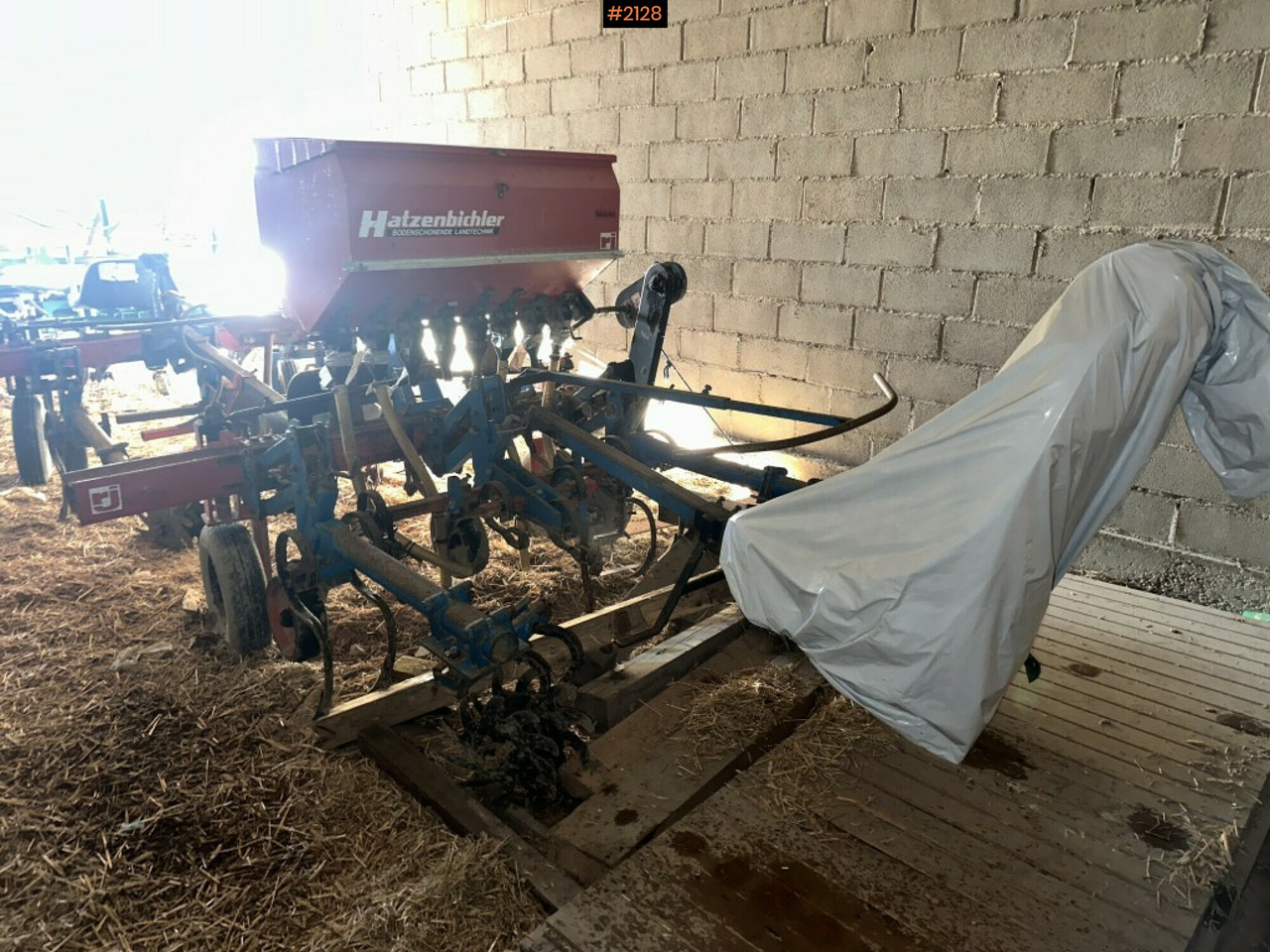 Row crop cleaner Hatzenbichler with fertilizer - Equipo para trabajo del suelo: foto 3 Row crop cleaner Hatzenbichler with fertilizer - Equipo para trabajo del suelo: foto 3