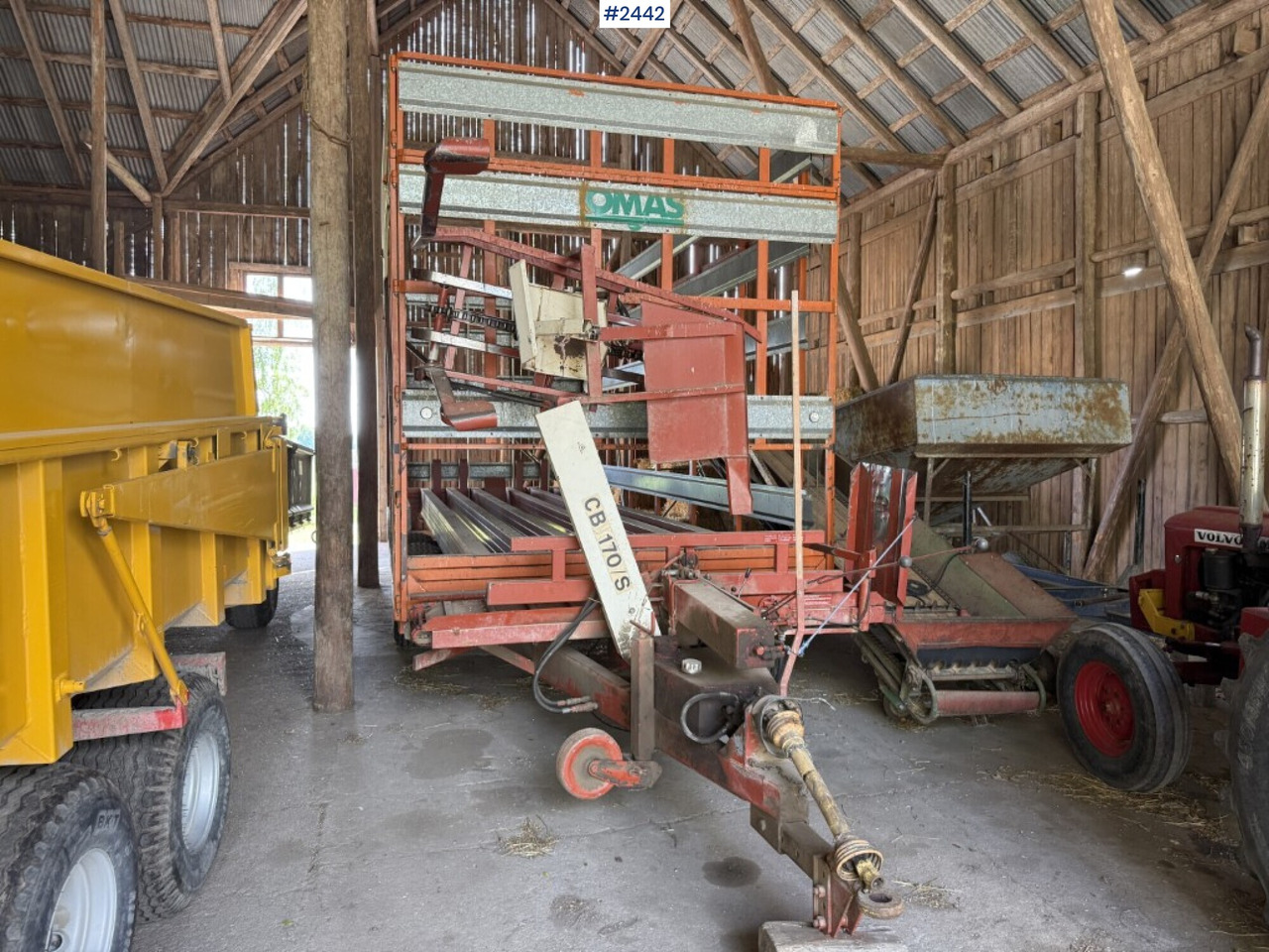 Self-loading trailer small bale Omas CB170 S - Maquinaria de henificación: foto 1 Self-loading trailer small bale Omas CB170 S - Maquinaria de henificación: foto 1
