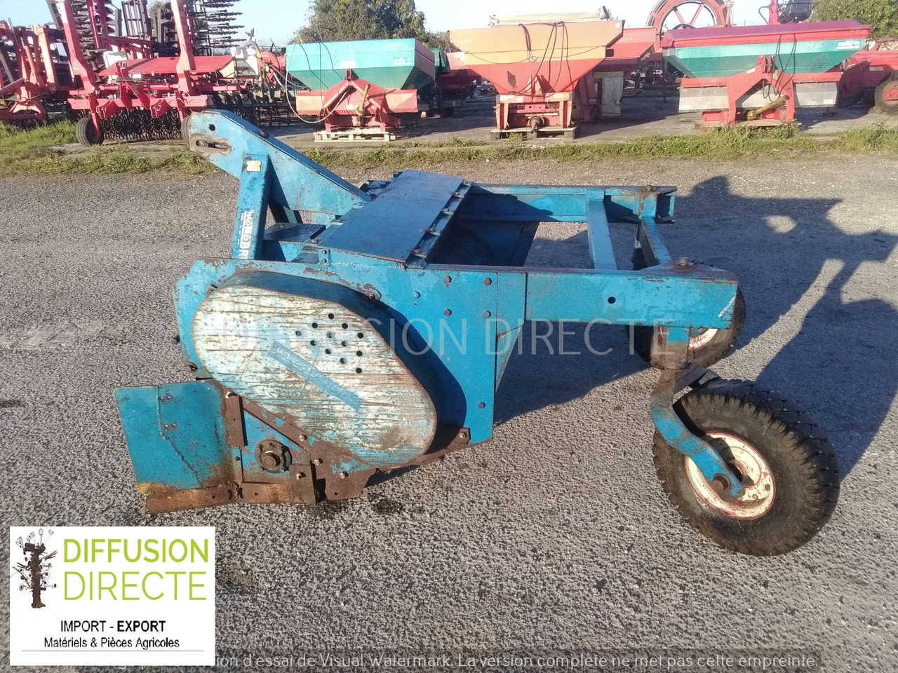 BRUNET BROYEUR A SARMENTS BRM 125 - Otros maquinaria: foto 1 BRUNET BROYEUR A SARMENTS BRM 125 - Otros maquinaria: foto 1
