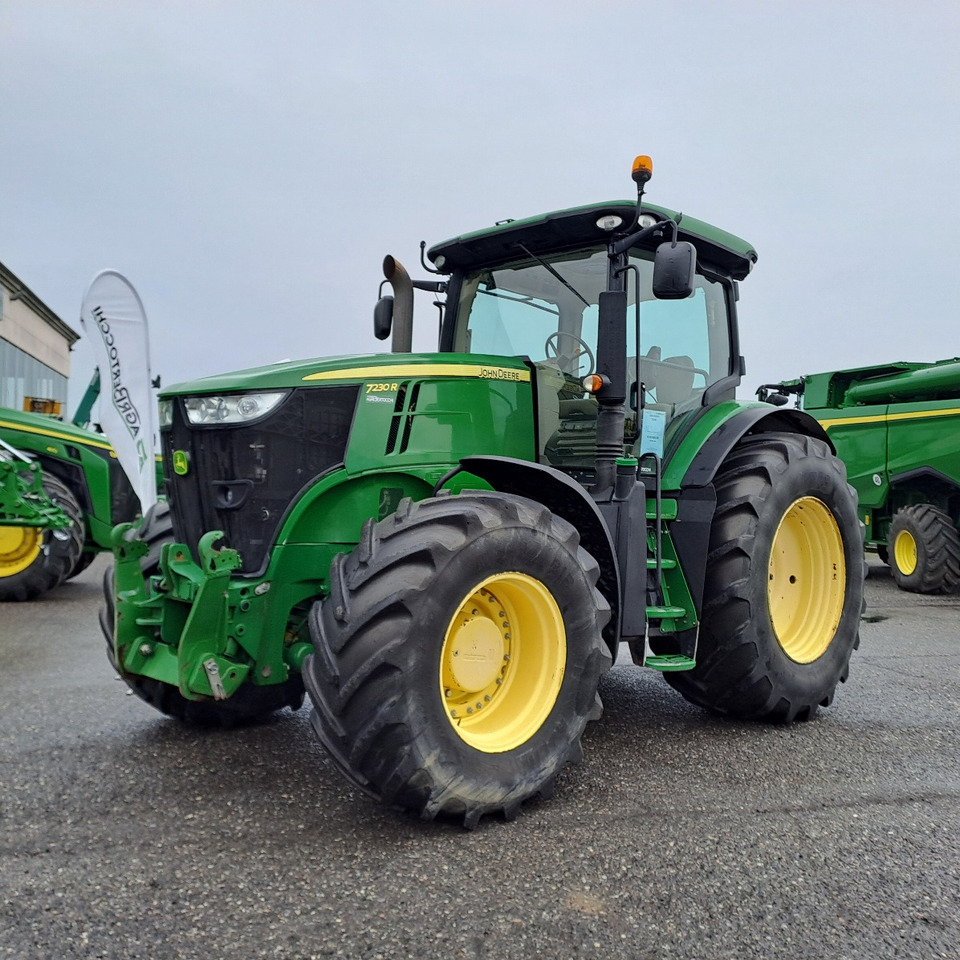 JOHN DEERE 7230R - Tractor: foto 1 JOHN DEERE 7230R - Tractor: foto 1