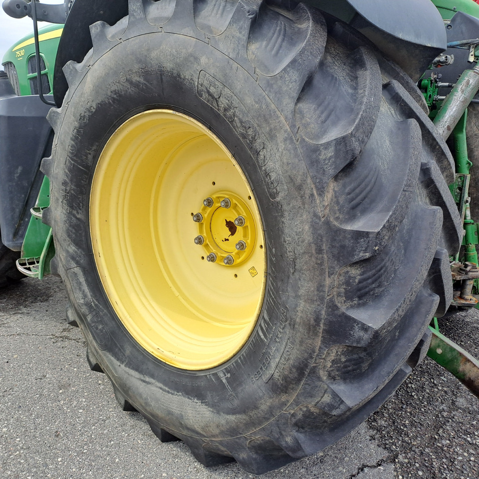 JOHN DEERE 7530 PREMIUM - ASTA AGRIBERTOCCHI - Tractor: foto 5 JOHN DEERE 7530 PREMIUM - ASTA AGRIBERTOCCHI - Tractor: foto 5