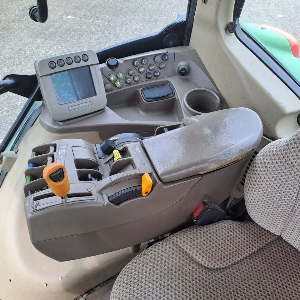 Tractor JOHN DEERE 7530 PREMIUM: foto 9