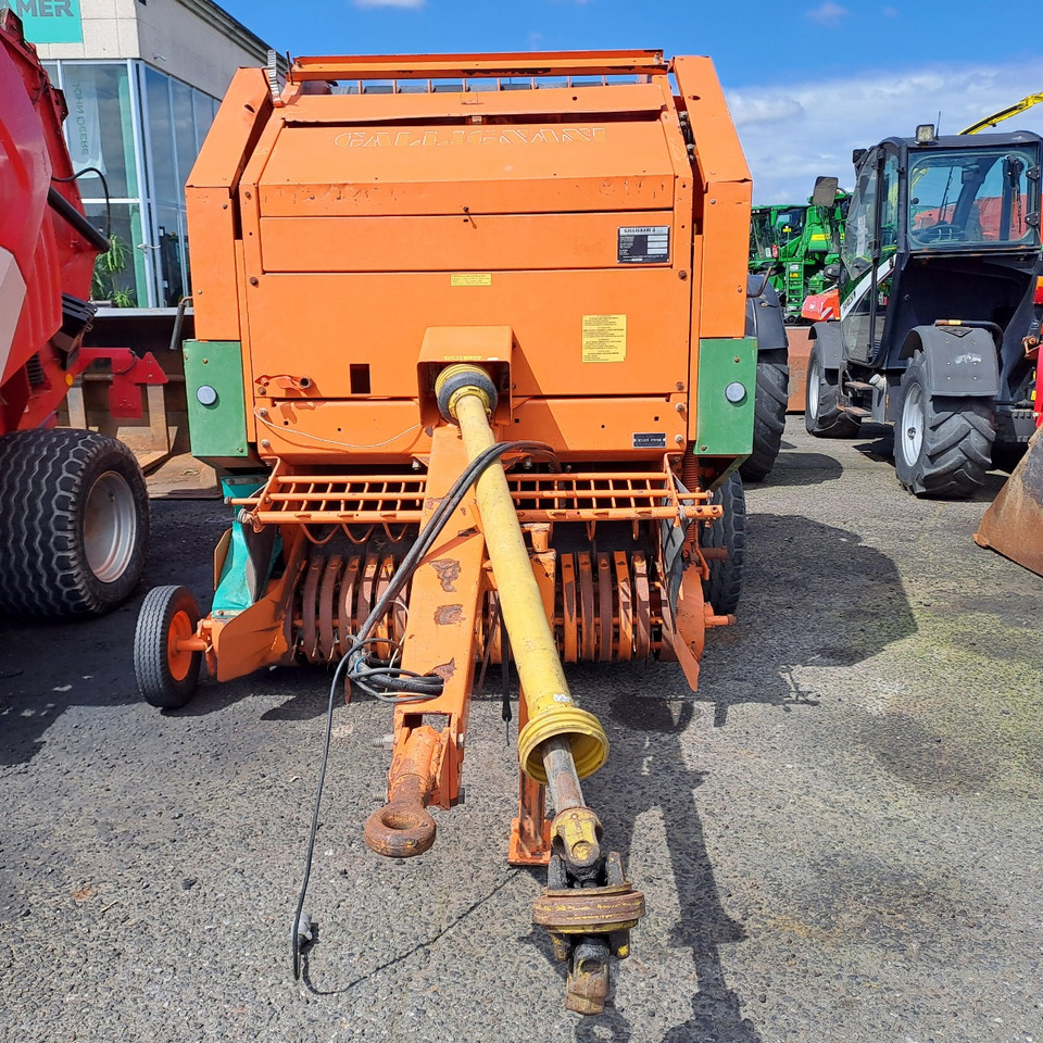 ROTOPRESSA GALLIGNANI RB/25 - Rotoempacadora: foto 2 ROTOPRESSA GALLIGNANI RB/25 - Rotoempacadora: foto 2