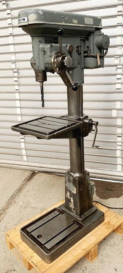 Máquina para metal Säulenbohrmaschine IXION: foto 1