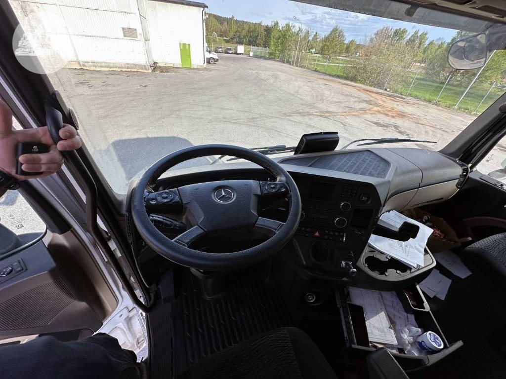 Cabeza tractora Mercedes-Benz Actros 2545: foto 21