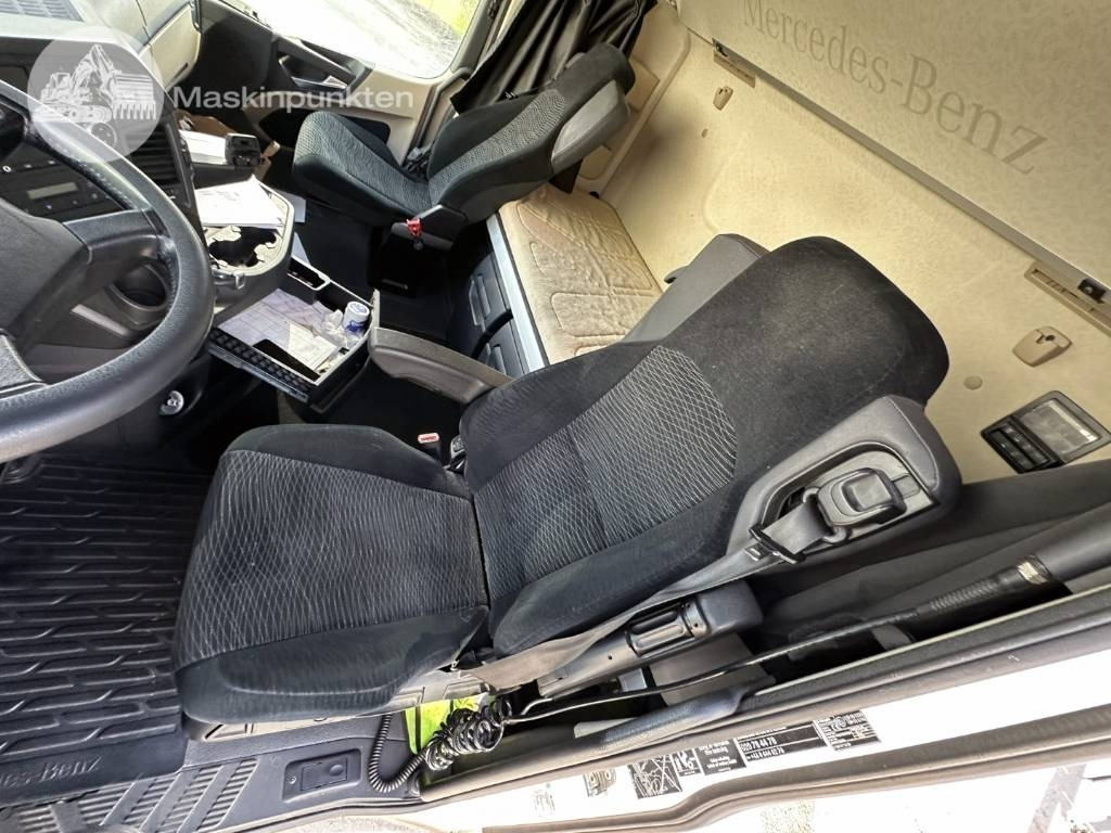 Cabeza tractora Mercedes-Benz Actros 2545: foto 15