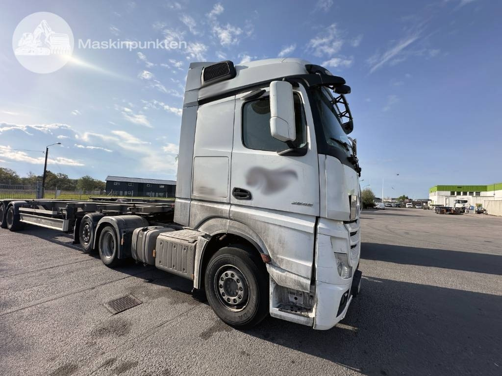 Mercedes-Benz Actros 2545 - Cabeza tractora: foto 1 Mercedes-Benz Actros 2545 - Cabeza tractora: foto 1