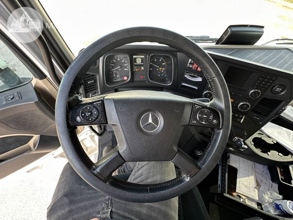 Cabeza tractora Mercedes-Benz Actros 2545: foto 22