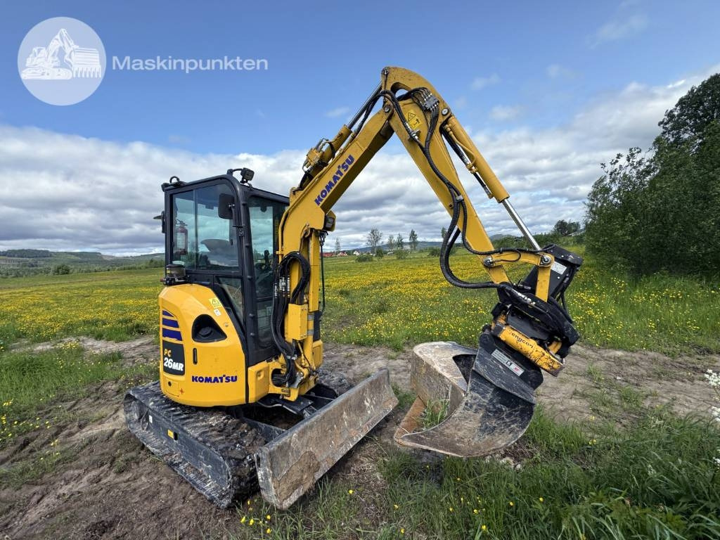 Komatsu PC 26 MR - Miniexcavadora: foto 1 Komatsu PC 26 MR - Miniexcavadora: foto 1
