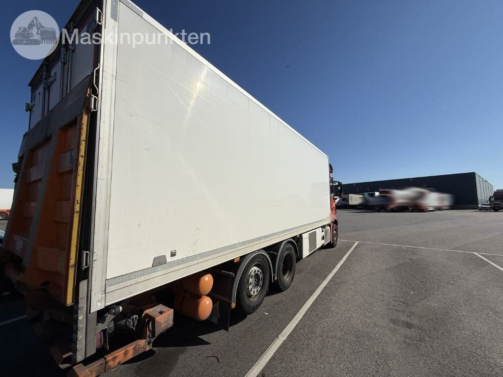 Mercedes-Benz Actros 2551 - Camión frigorífico: foto 5 Mercedes-Benz Actros 2551 - Camión frigorífico: foto 5