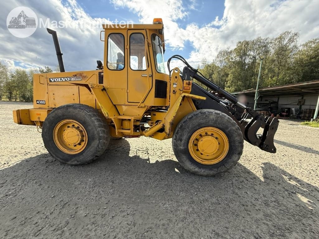 Volvo BM 4300 - Cargadora de ruedas: foto 4 Volvo BM 4300 - Cargadora de ruedas: foto 4