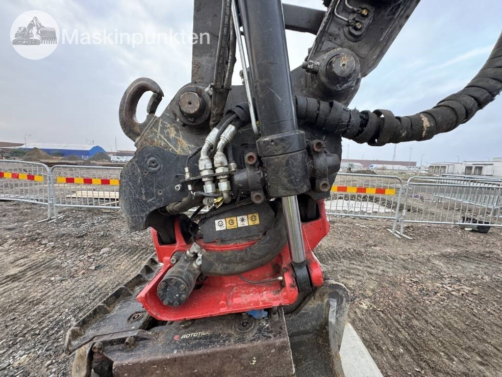 Excavadora de cadenas Volvo ECR 145 EL: foto 36