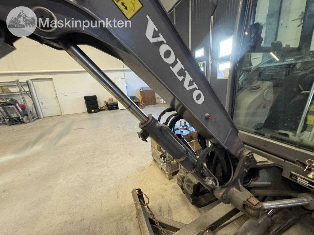 Miniexcavadora Volvo ECR 25 D: foto 42 Miniexcavadora Volvo ECR 25 D: foto 42