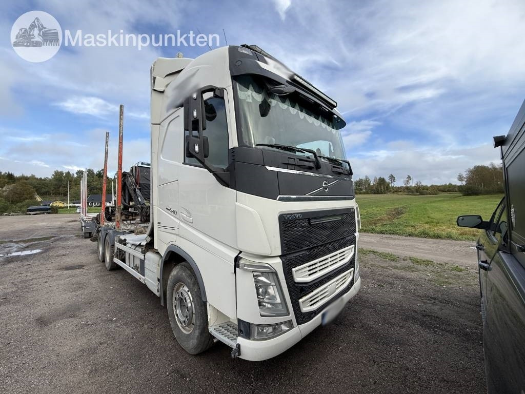 Volvo FH 540 - Camión forestal: foto 2 Volvo FH 540 - Camión forestal: foto 2
