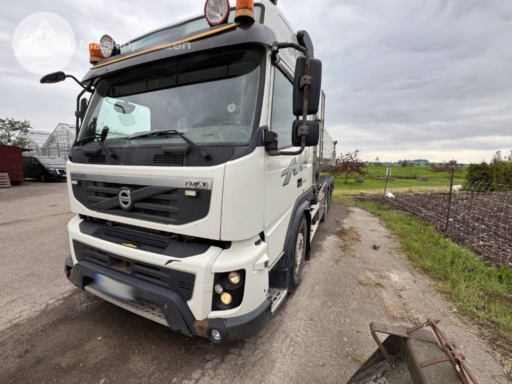 Camión volquete Volvo FM 500: foto 1
