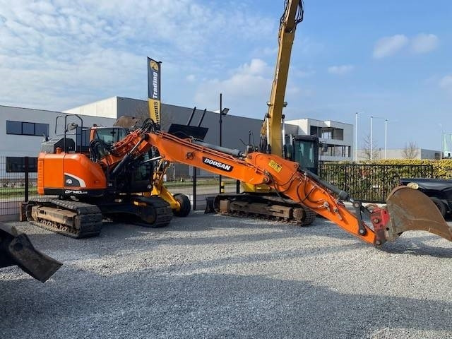 Doosan DX140 LCR-5 - Excavadora de cadenas: foto 4 Doosan DX140 LCR-5 - Excavadora de cadenas: foto 4