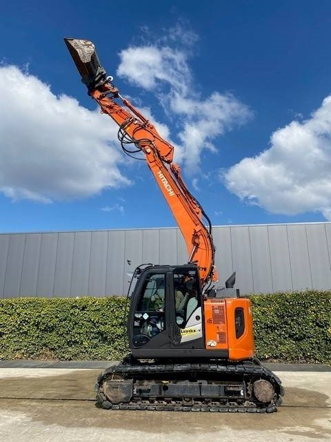 Hitachi ZX 135 US-6 - Excavadora de cadenas: foto 4 Hitachi ZX 135 US-6 - Excavadora de cadenas: foto 4