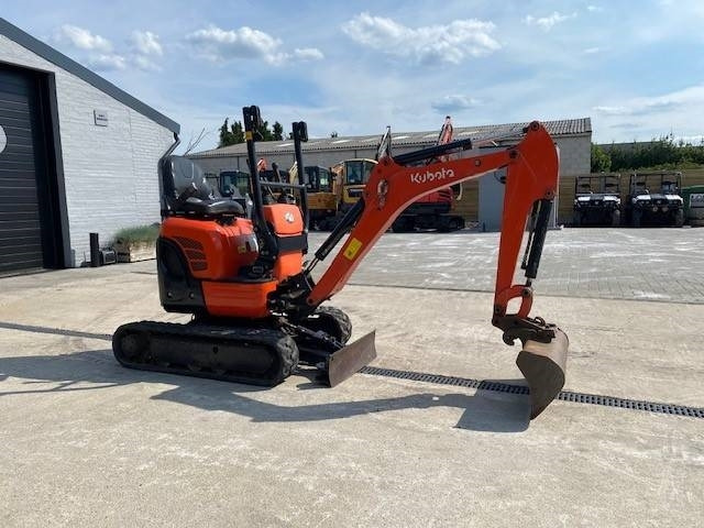 Kubota U 10-3 - Miniexcavadora: foto 5 Kubota U 10-3 - Miniexcavadora: foto 5