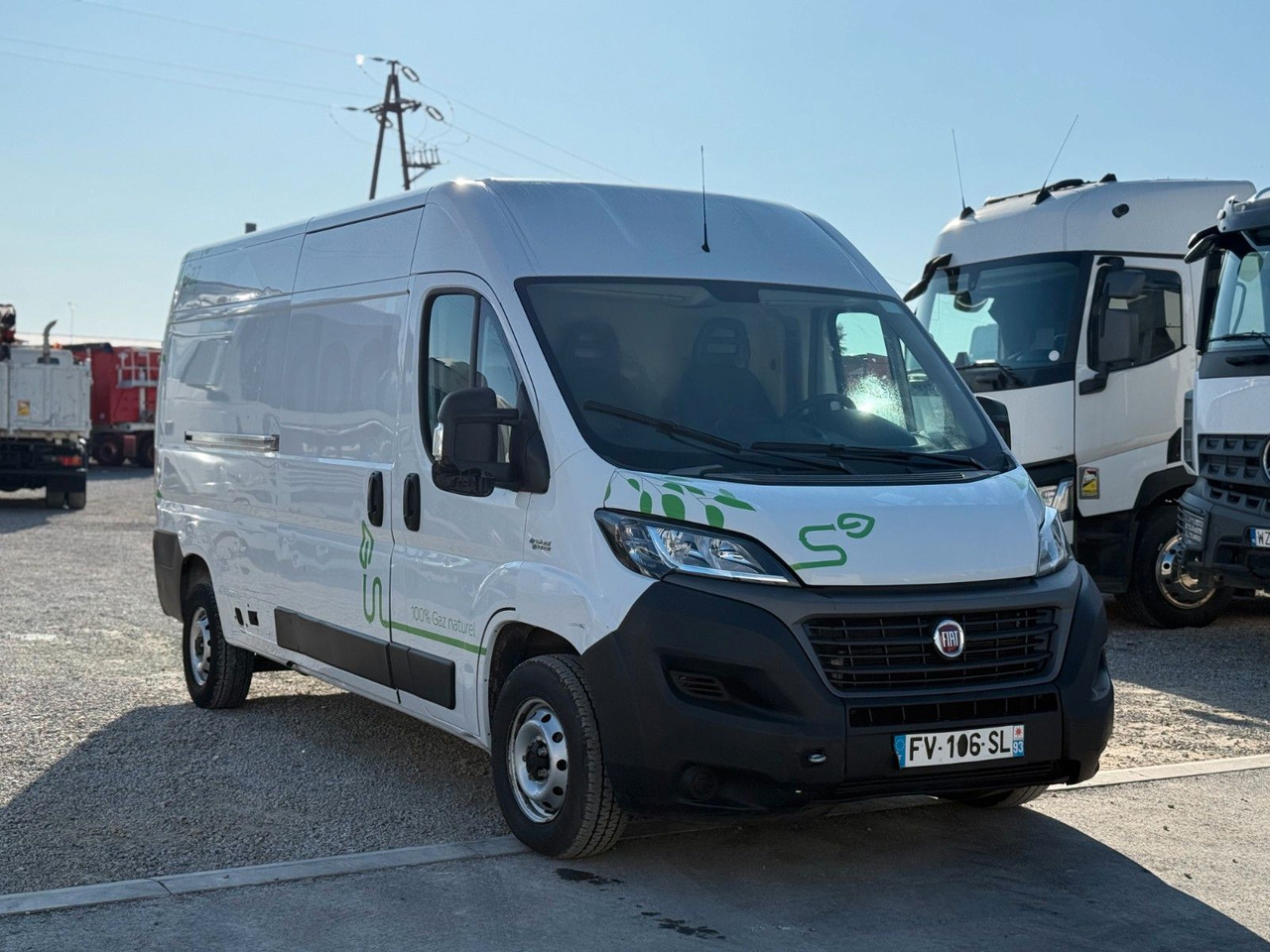 Fiat DUCATO FURGON NATURAL GAZ DAMAGE ENGINE - Furgoneta caja cerrada: foto 3 Fiat DUCATO FURGON NATURAL GAZ DAMAGE ENGINE - Furgoneta caja cerrada: foto 3