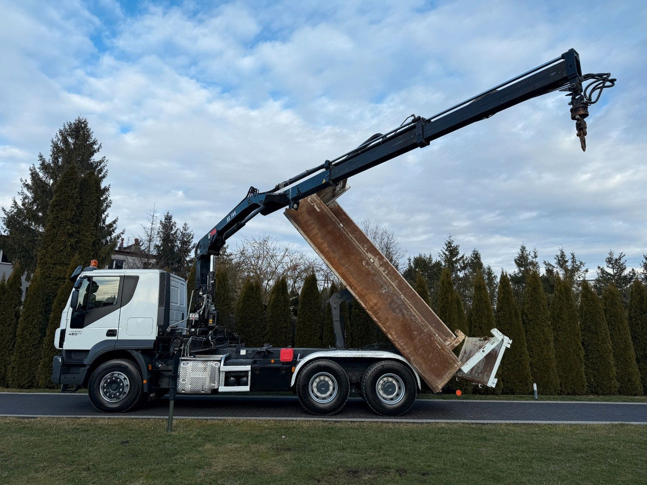 Iveco TRAKKER 450 6X4 DOUBLE HYDRO-BOARD HIAB - Camión volquete: foto 5 Iveco TRAKKER 450 6X4 DOUBLE HYDRO-BOARD HIAB - Camión volquete: foto 5