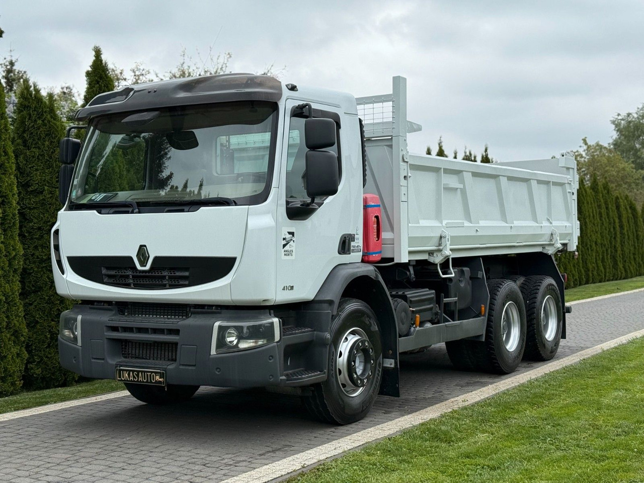 Renault PREMIUM 410 DXI 6X4 TIPPER - Camión volquete: foto 5 Renault PREMIUM 410 DXI 6X4 TIPPER - Camión volquete: foto 5