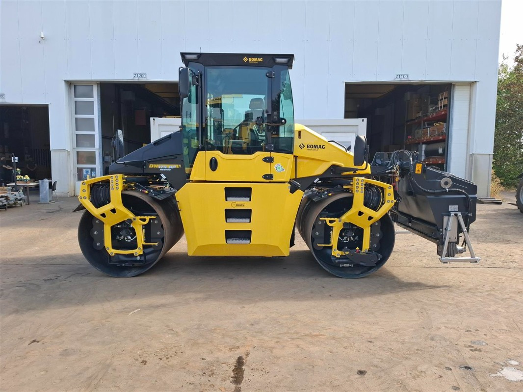 Apisonadora de asfalto BOMAG DE BW 174 AP-5 AM Hybrid Stage V/Tier 4f: foto 7
