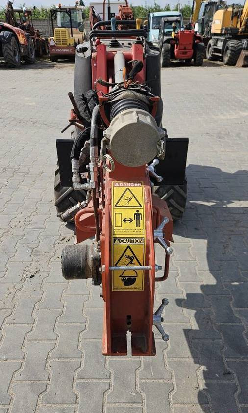 Ditch Witch MicroTrench MT6 piła pod światłowód do cięcia asfaltu/betonu - Maquinaria para hormigón: foto 3 Ditch Witch MicroTrench MT6 piła pod światłowód do cięcia asfaltu/betonu - Maquinaria para hormigón: foto 3
