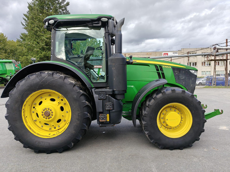 John Deere 7290R e23 - Tractor: foto 2 John Deere 7290R e23 - Tractor: foto 2
