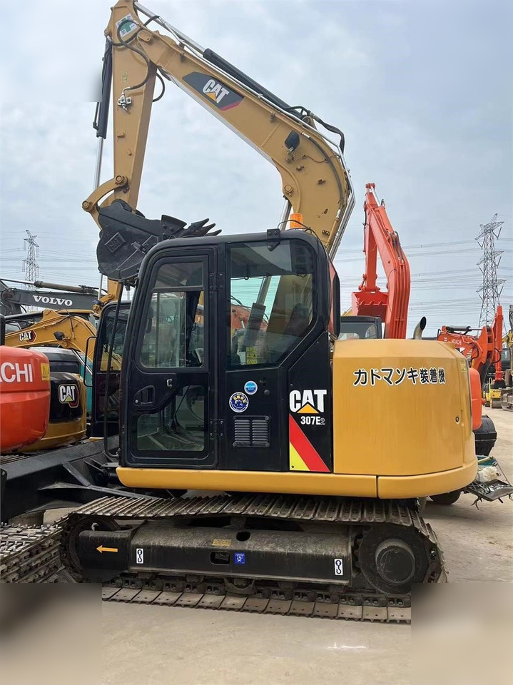CATERPILLAR 307E2 - Excavadora de cadenas: foto 1 CATERPILLAR 307E2 - Excavadora de cadenas: foto 1