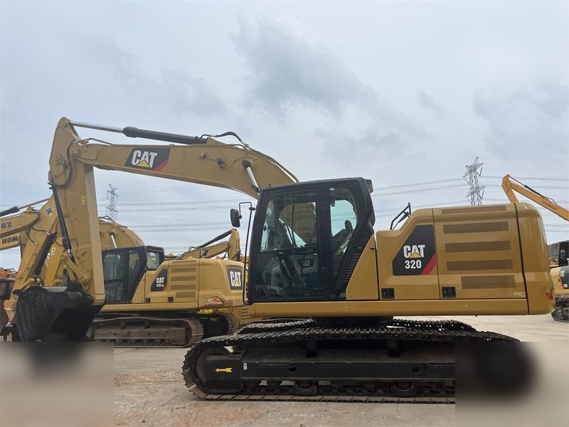 CATERPILLAR 320 - Excavadora de cadenas: foto 1 CATERPILLAR 320 - Excavadora de cadenas: foto 1