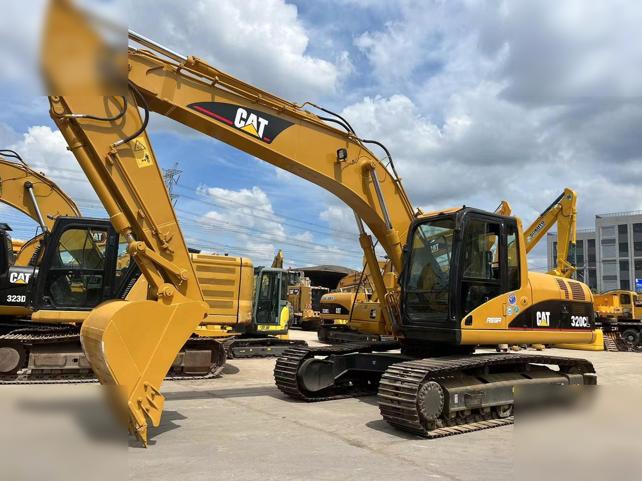 CATERPILLAR 320CL - Excavadora de cadenas: foto 5 CATERPILLAR 320CL - Excavadora de cadenas: foto 5
