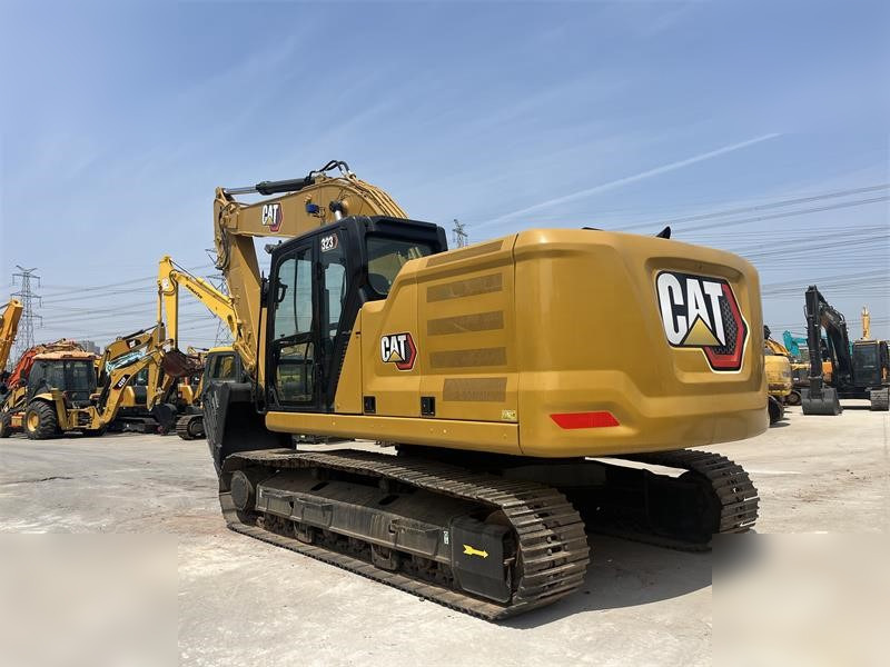 CATERPILLAR 323 - Excavadora de cadenas: foto 4 CATERPILLAR 323 - Excavadora de cadenas: foto 4