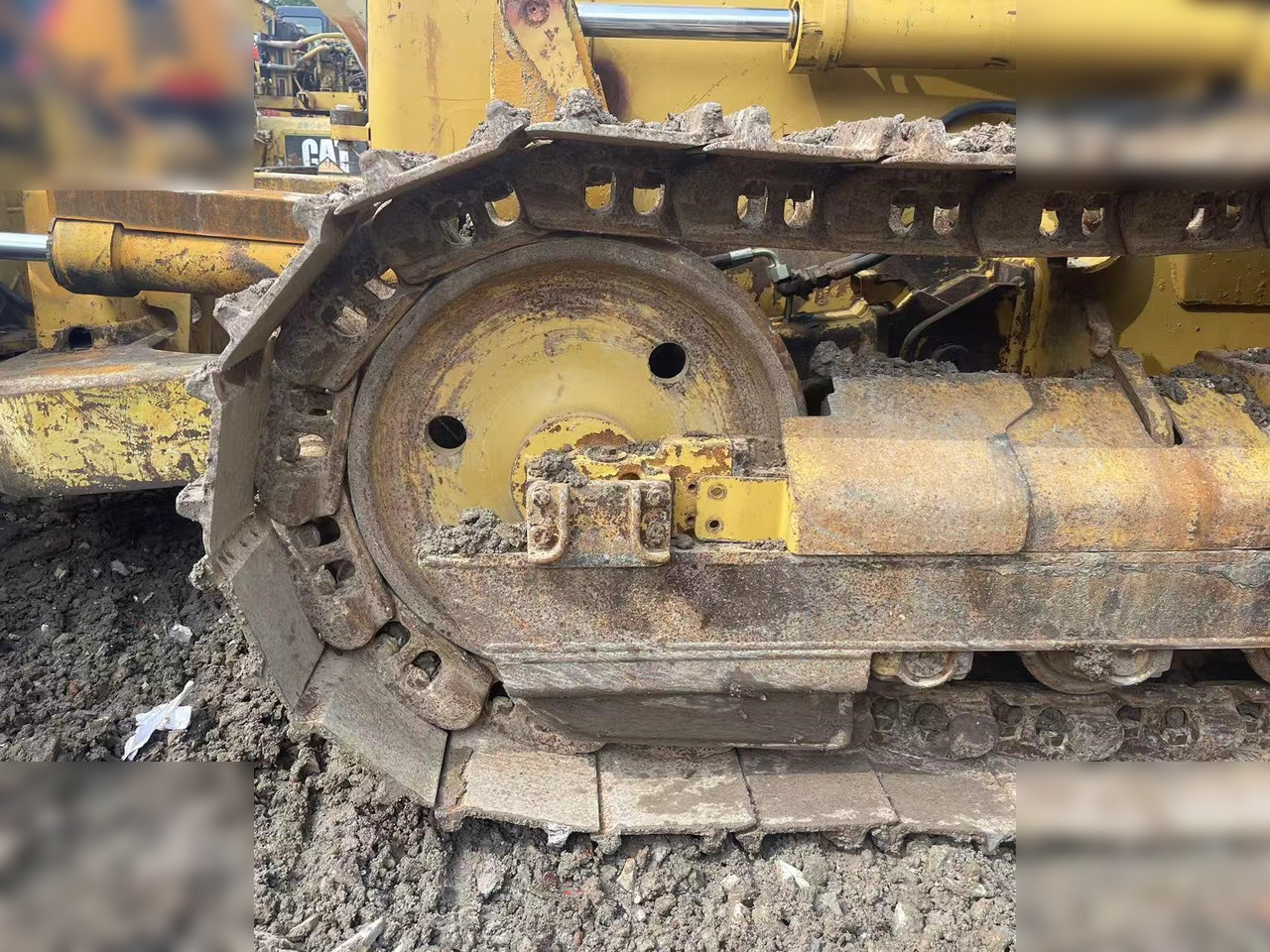 CATERPILLAR D5G XL - Bulldozer: foto 4 CATERPILLAR D5G XL - Bulldozer: foto 4