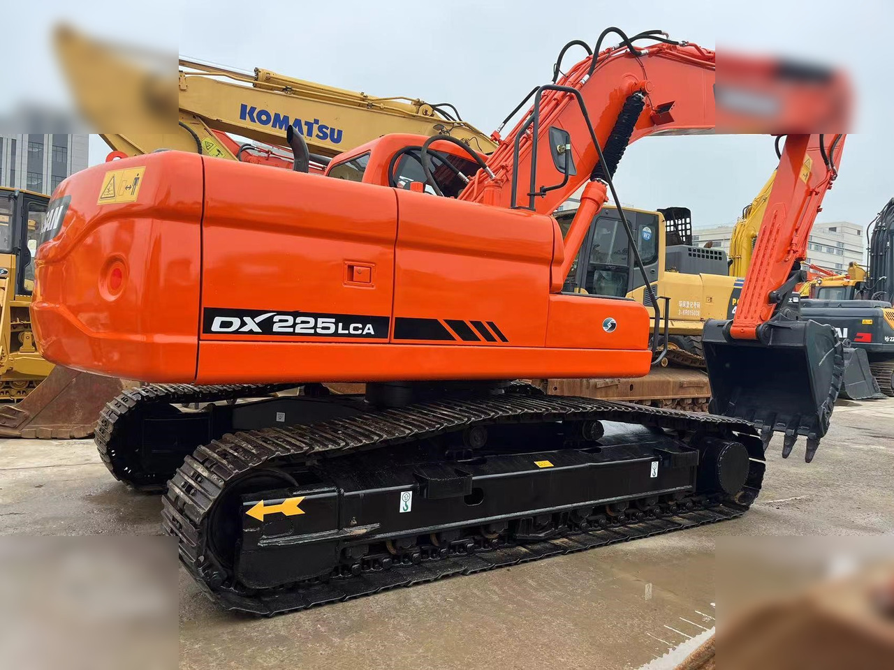 DOOSAN DX225 LCA - Excavadora de cadenas: foto 3 DOOSAN DX225 LCA - Excavadora de cadenas: foto 3