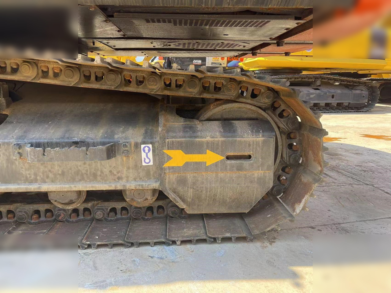 Excavadora de cadenas HITACHI ZX200-3G: foto 8