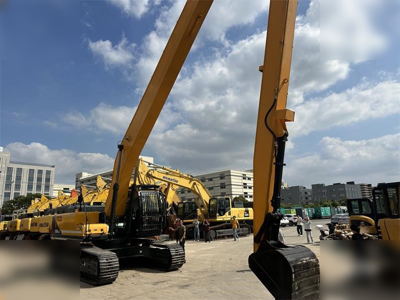 HYUNDAI ROBEX 330 LC-9S - Excavadora de demolición: foto 4 HYUNDAI ROBEX 330 LC-9S - Excavadora de demolición: foto 4