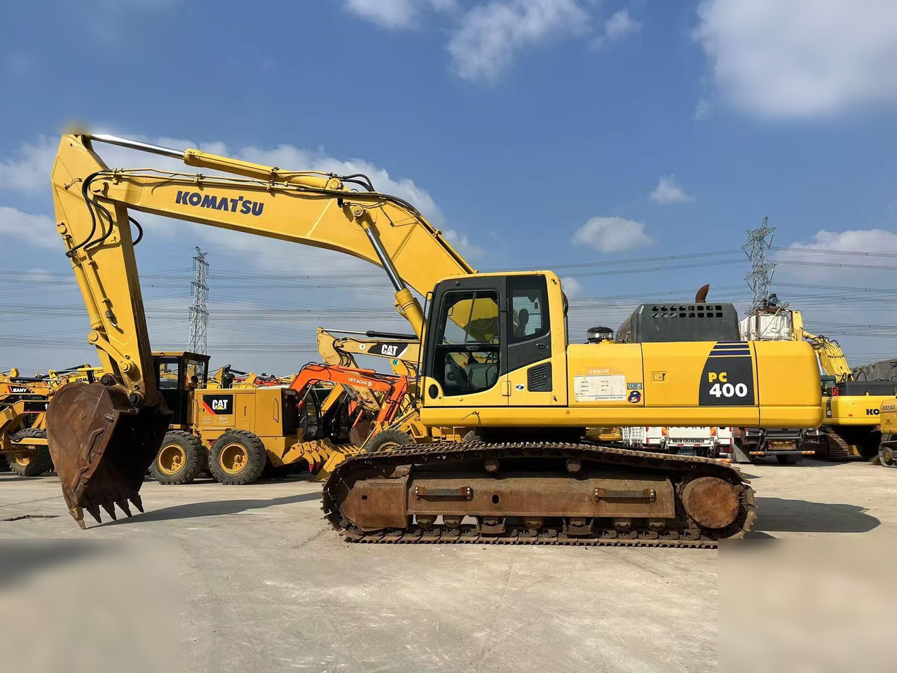 KOMATSU PC400-8R - Excavadora de cadenas: foto 1 KOMATSU PC400-8R - Excavadora de cadenas: foto 1