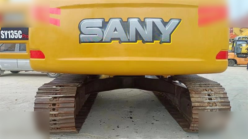 SANY SY135C - Excavadora de cadenas: foto 4 SANY SY135C - Excavadora de cadenas: foto 4