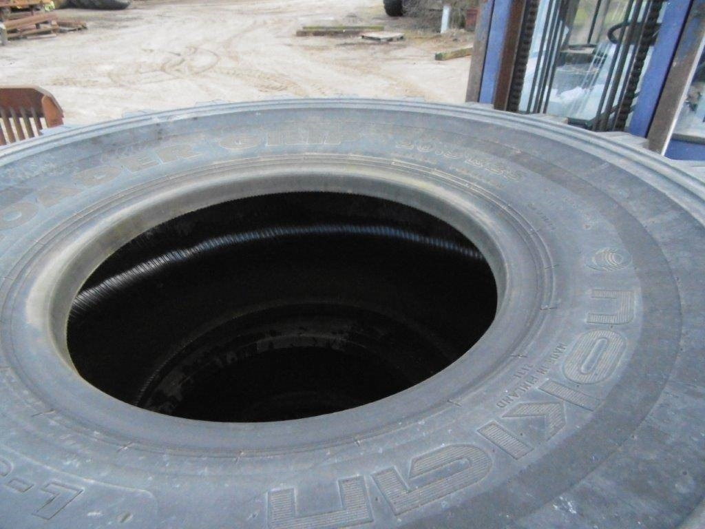 Nokian 20,5x25 - Neumático para Maquinaria de construcción: foto 2 Nokian 20,5x25 - Neumático para Maquinaria de construcción: foto 2