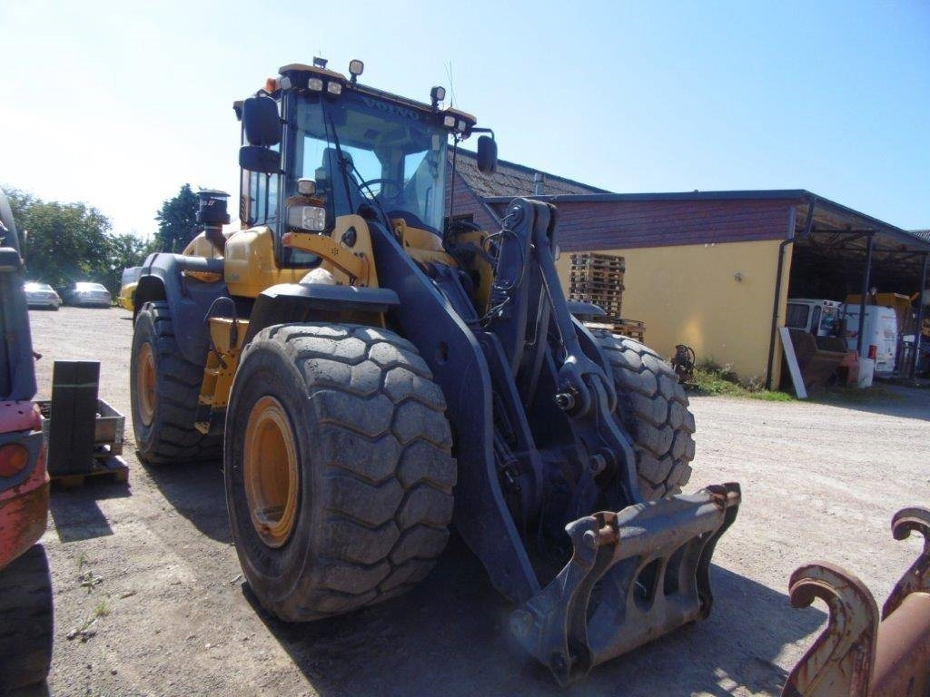 Volvo L110 H med optishift Fullutrustad med CDC-våg-kamr - Cargadora de ruedas: foto 5 Volvo L110 H med optishift Fullutrustad med CDC-våg-kamr - Cargadora de ruedas: foto 5