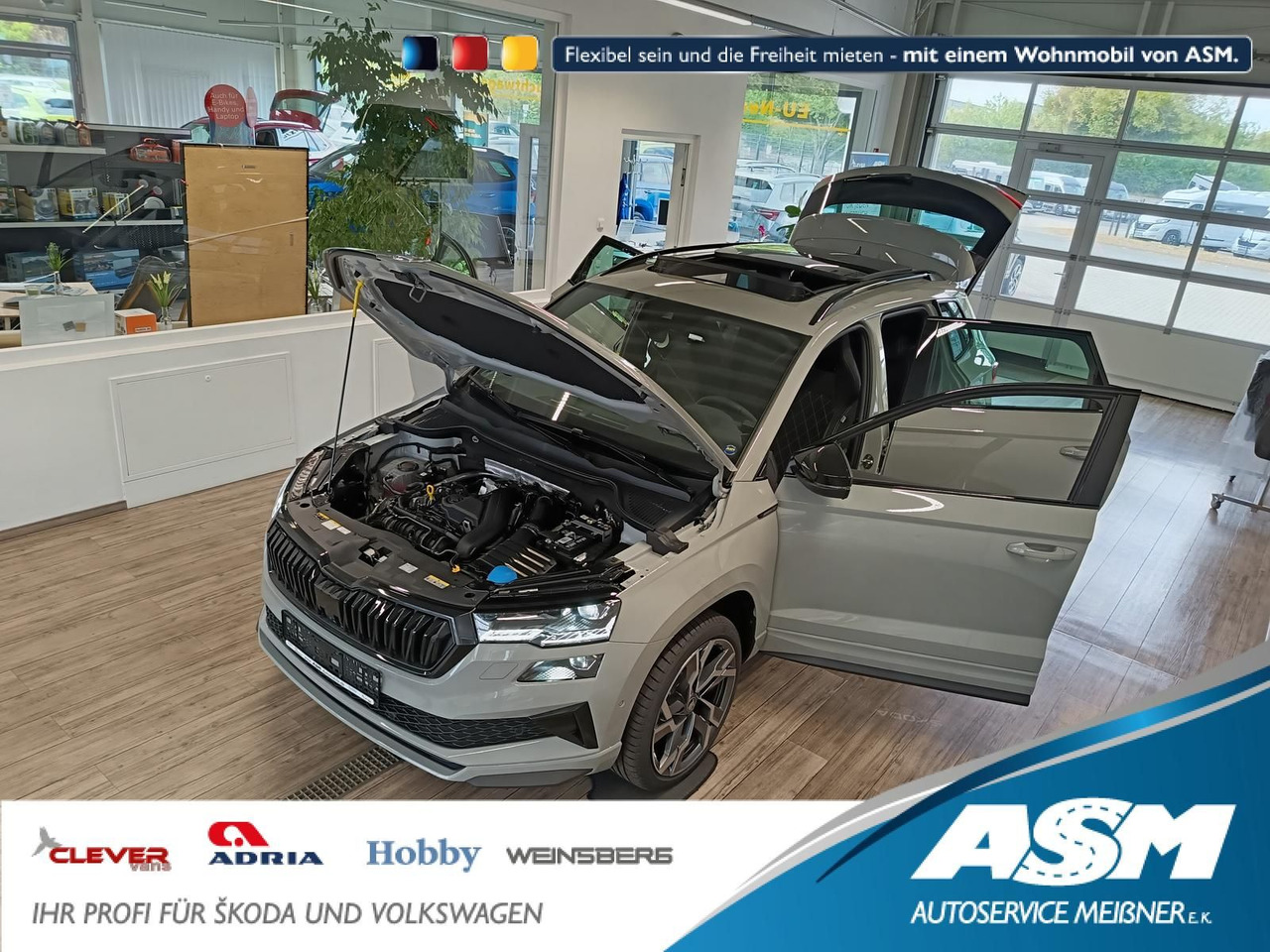Skoda Karoq Sportline 1,5 TSI DSG*AHK*PSD*STD.HZG*NAVI - SUV/ Todoterreno: foto 1 Skoda Karoq Sportline 1,5 TSI DSG*AHK*PSD*STD.HZG*NAVI - SUV/ Todoterreno: foto 1