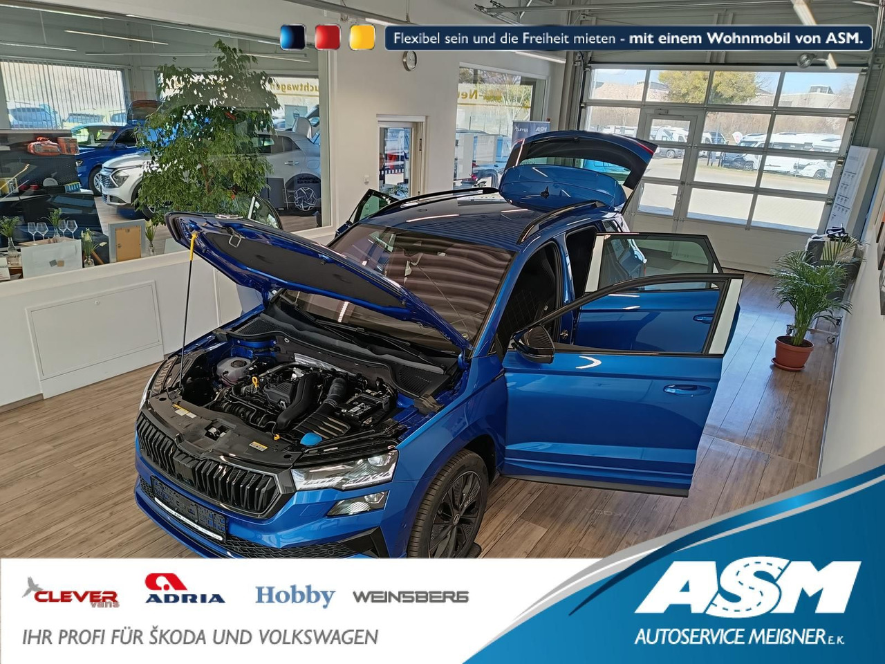 Skoda Karoq Sportline 1,5TSI DSG*AHK*360°*5J.GARANTIE* - SUV/ Todoterreno: foto 1 Skoda Karoq Sportline 1,5TSI DSG*AHK*360°*5J.GARANTIE* - SUV/ Todoterreno: foto 1