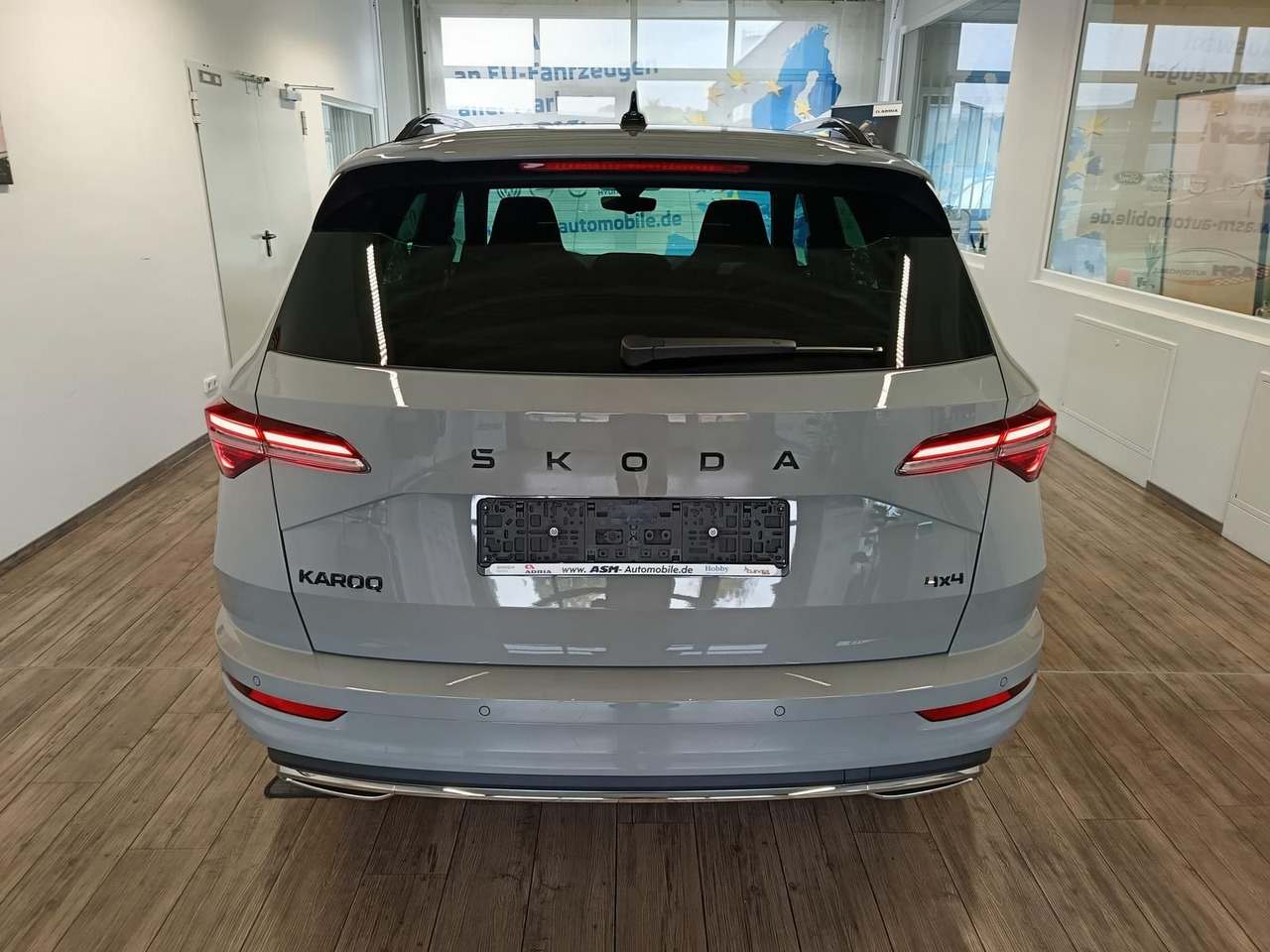 Skoda Karoq Sportline 2,0 TDI DSG 4x4*AHK*PSD*STD.HZG* - SUV/ Todoterreno: foto 5 Skoda Karoq Sportline 2,0 TDI DSG 4x4*AHK*PSD*STD.HZG* - SUV/ Todoterreno: foto 5