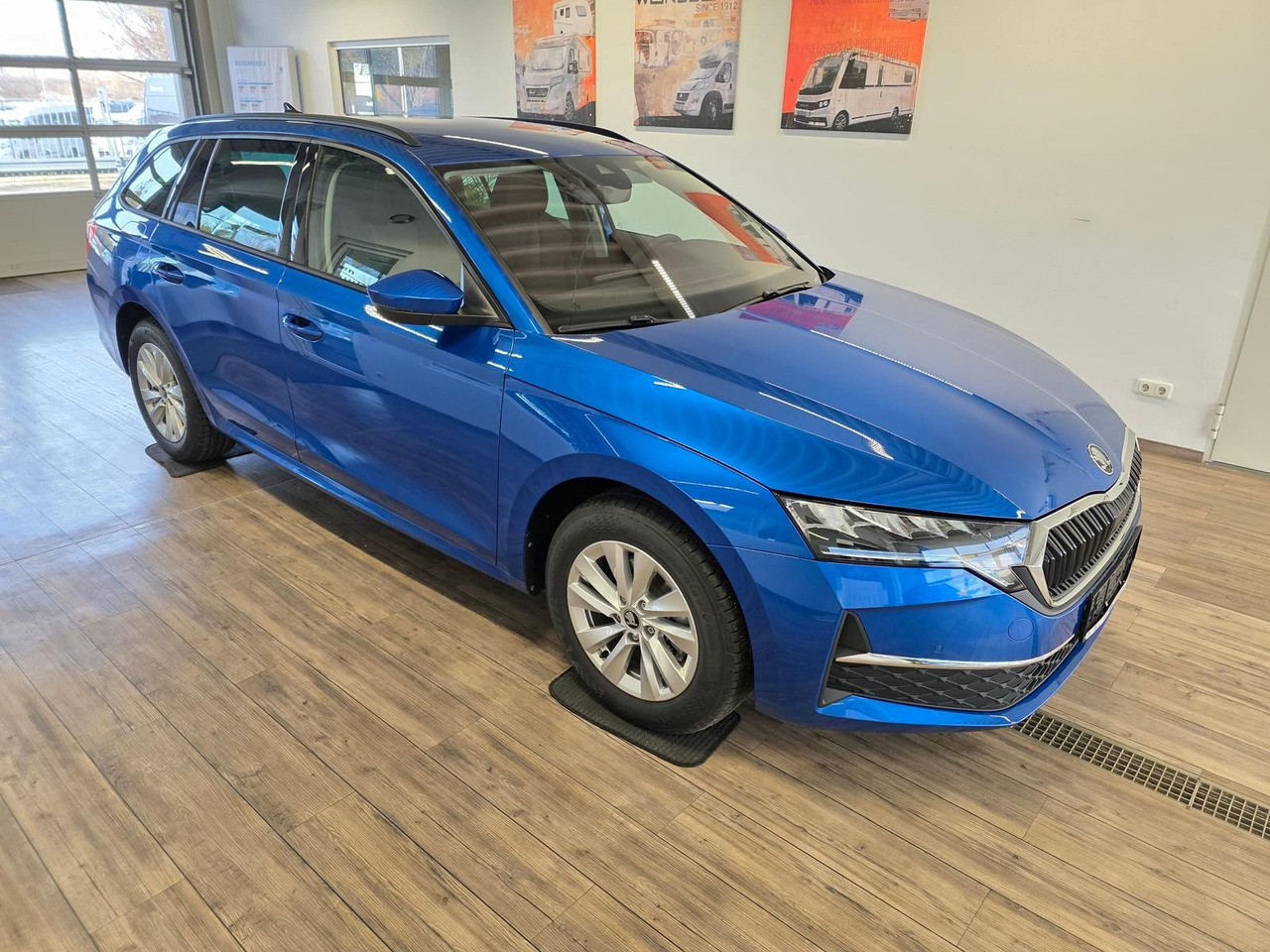Skoda Octavia Combi Selection DSG*AHK*WINTERPAKET*LED* - Coche familiar: foto 3 Skoda Octavia Combi Selection DSG*AHK*WINTERPAKET*LED* - Coche familiar: foto 3